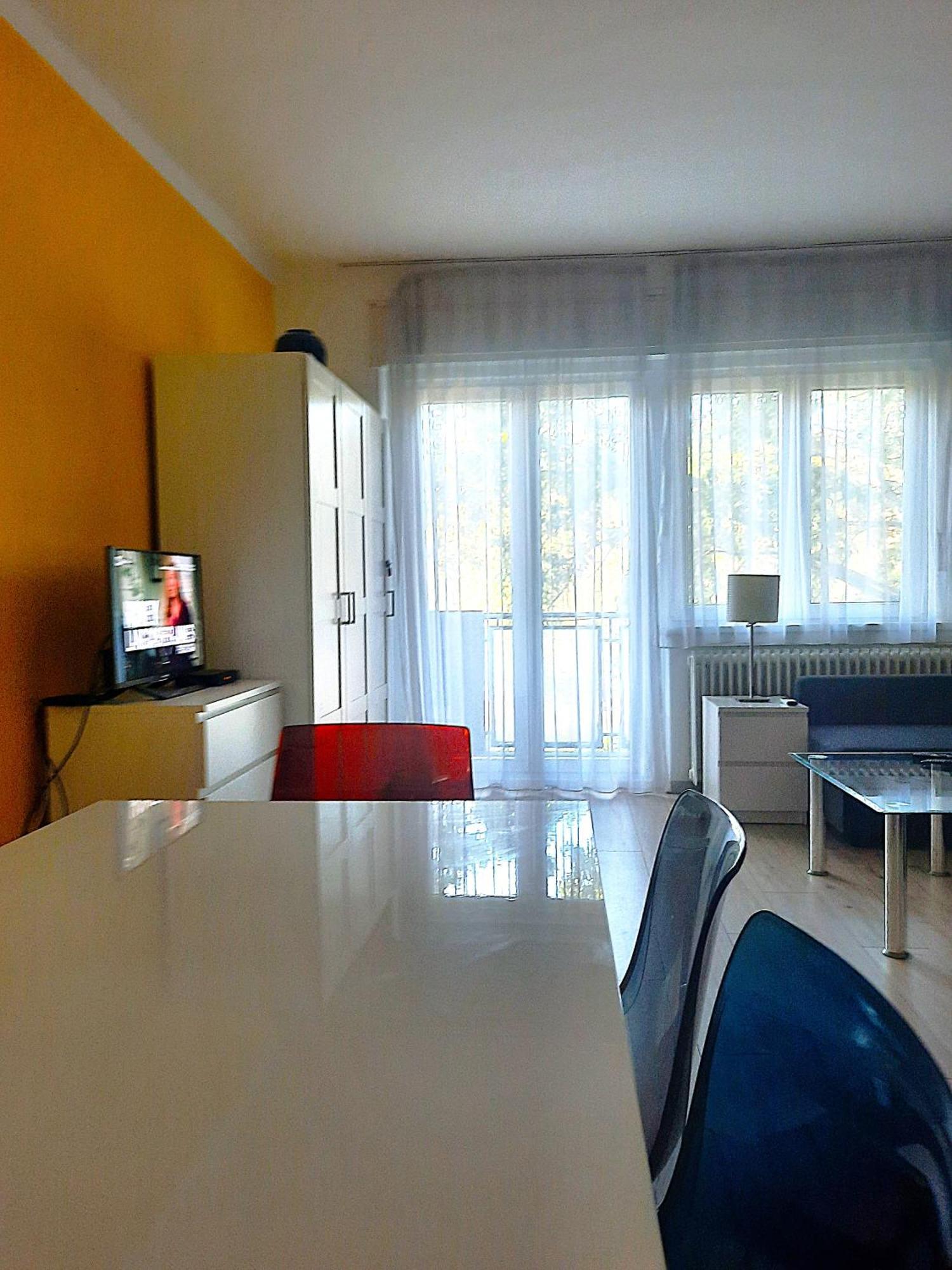 Andrassy Apartment With Inside Parking Budapest Exteriör bild